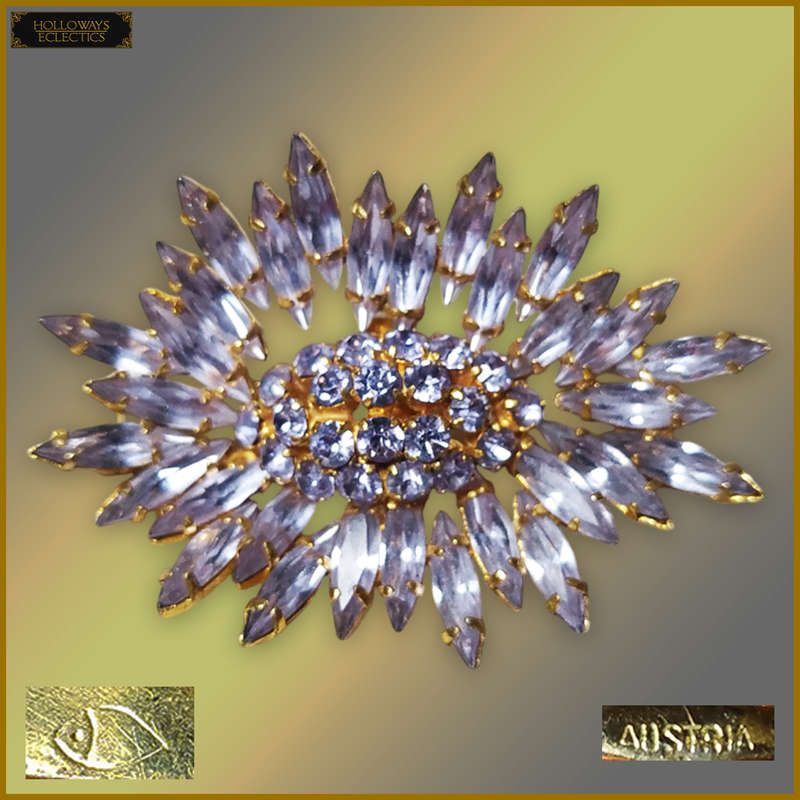 Vintage Gold Plated Rhinestone Brooch
