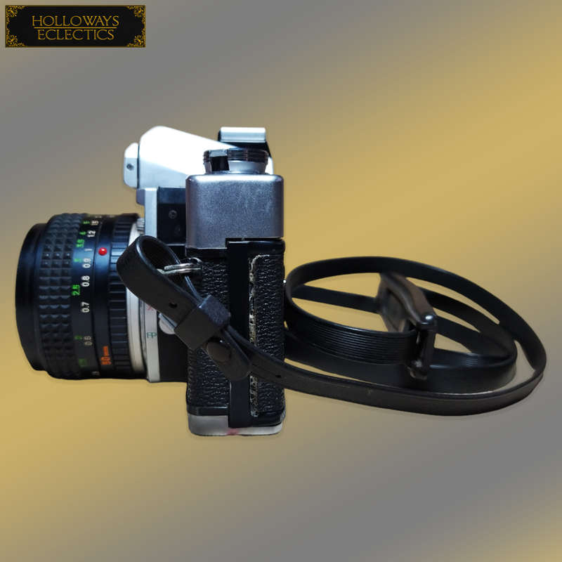 Minolta SRT 303B Camera