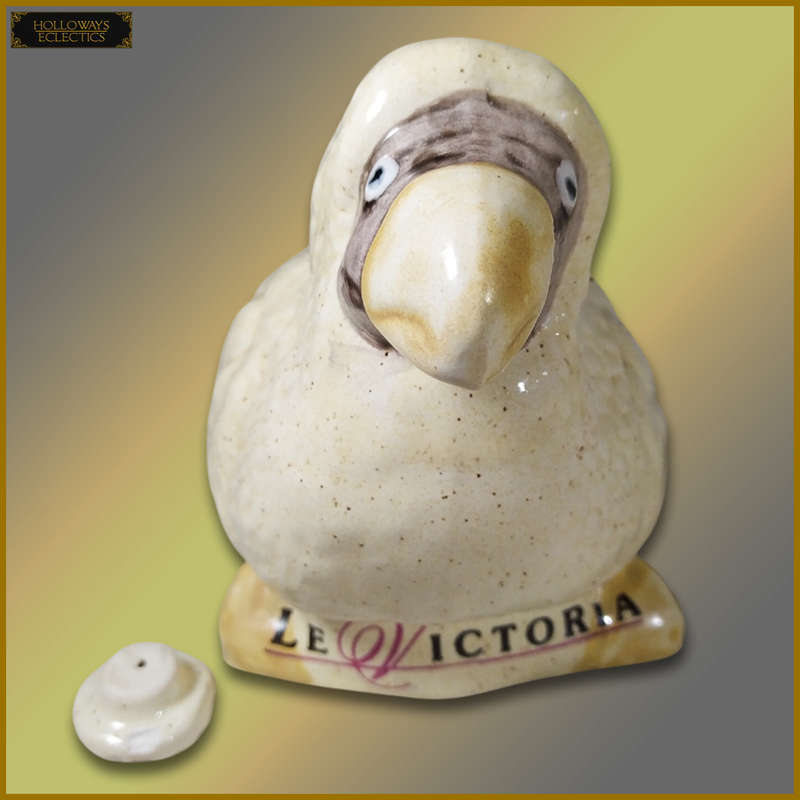 Le Victoria Dodo Decanter