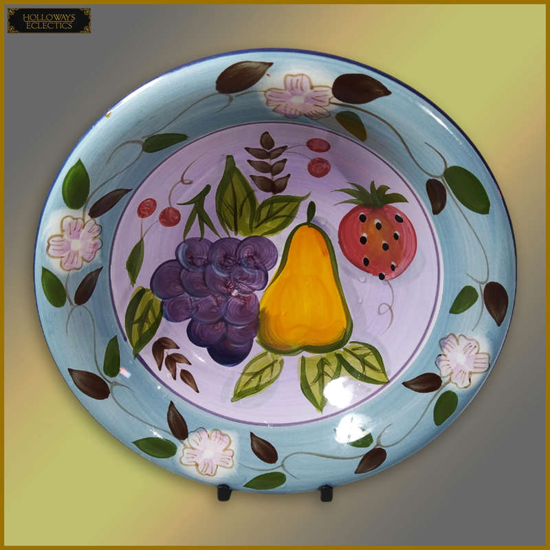 Helga Plate Or Bowl Display Stand