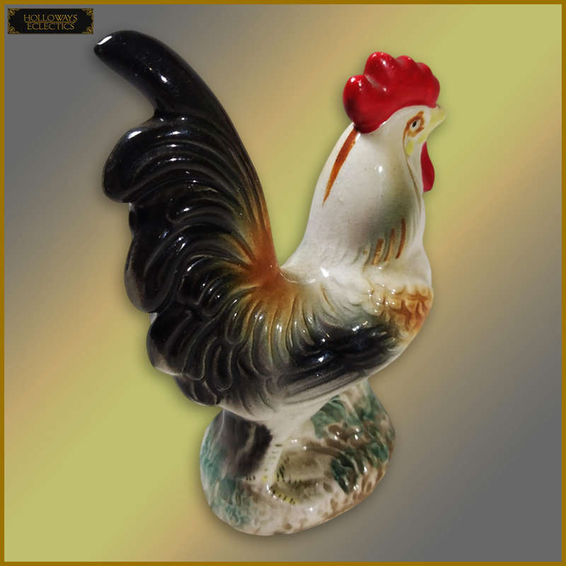 Vintage Porcelain Hen And Rooster Salt And Pepper Set