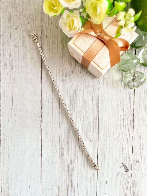 Cubic zirconia tennis bracelet