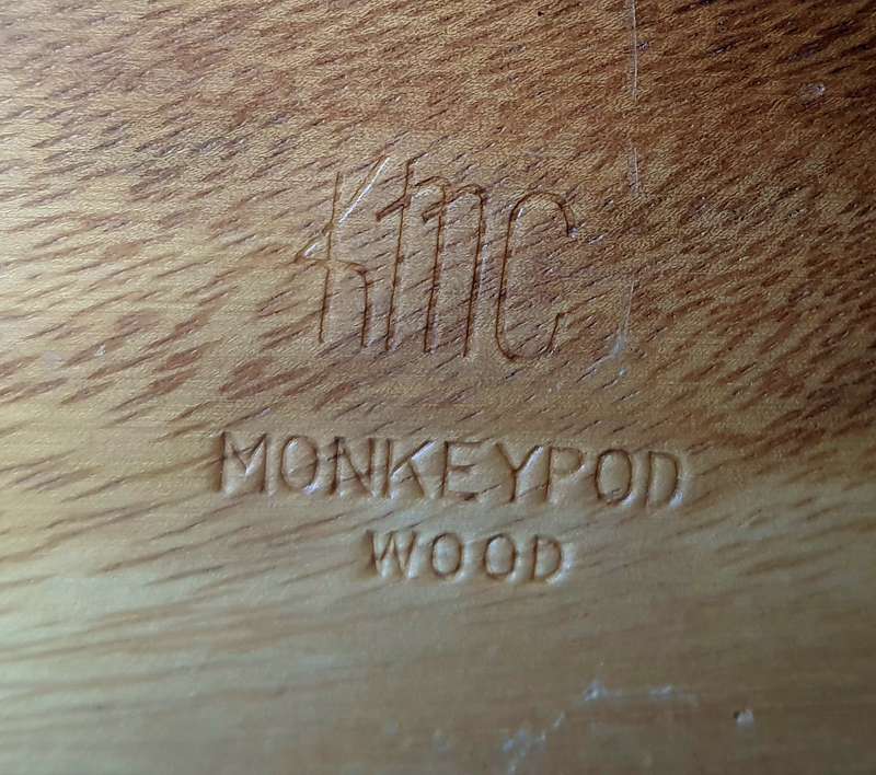 STUNNING 6 STAND MONKEYPOD PIPE STAND - RETAIL R1450.00 IN EXCELLENT CONDITION!