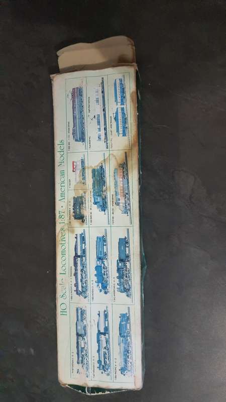 VINTAGE RAILWAY LOCOMOTIVE IN BOX - LOOKS VERRY OLD IN NEAT CONDITION