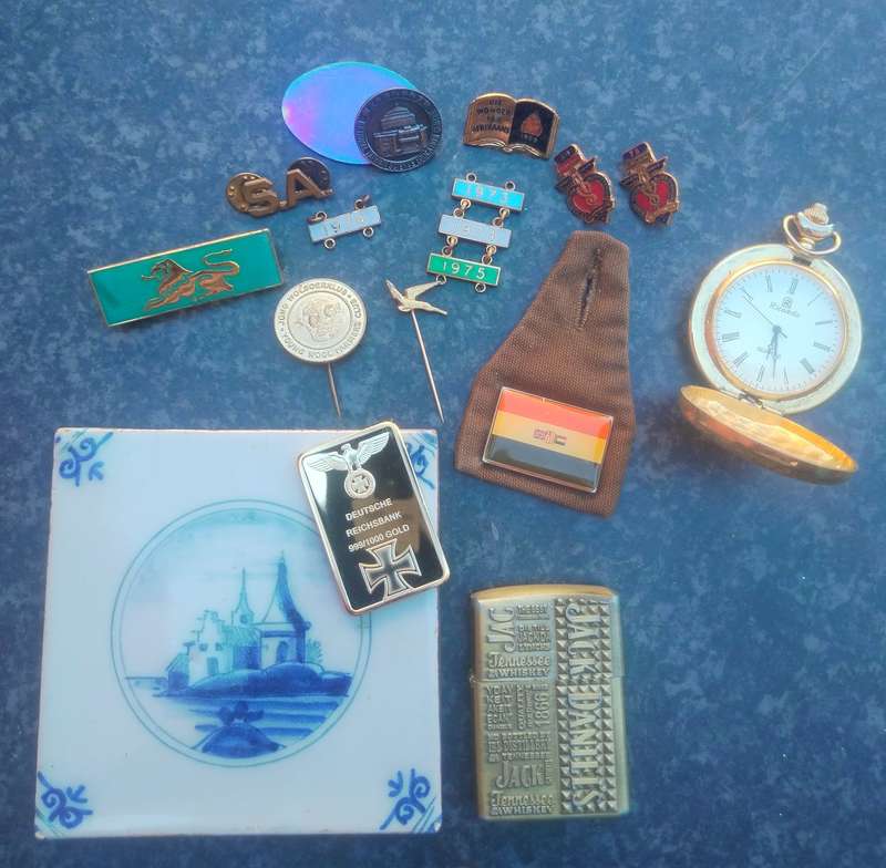 #16 - OLD ZAR MILLITARY PINS AND MUCH MORE