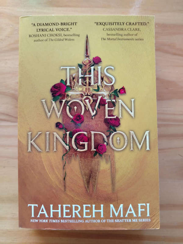This Woven Kingdom - Tahereh Mafi - Paperback