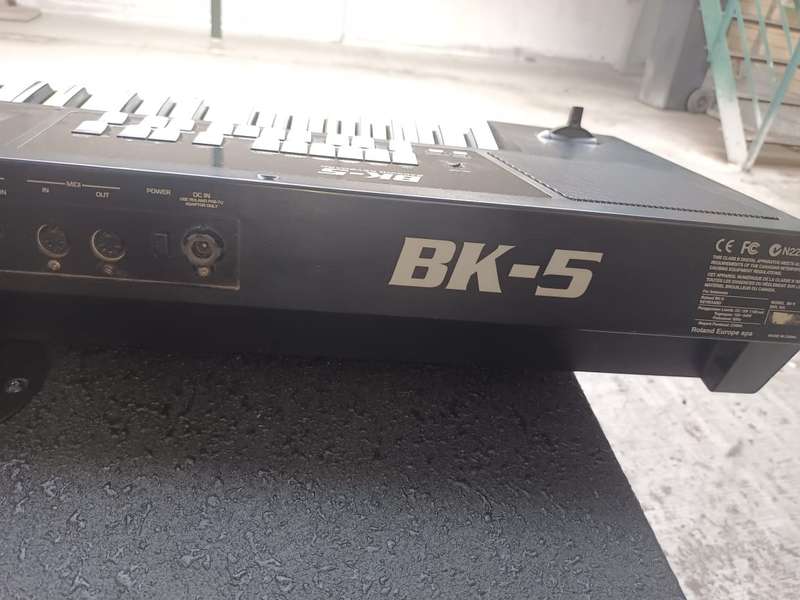 Roland BK-5 61-Key Arranger Workstation