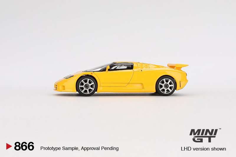 BUGATTI EB110 SUPER SPORT GIALLO BUGATTI 1/64 SCALE MINI GT