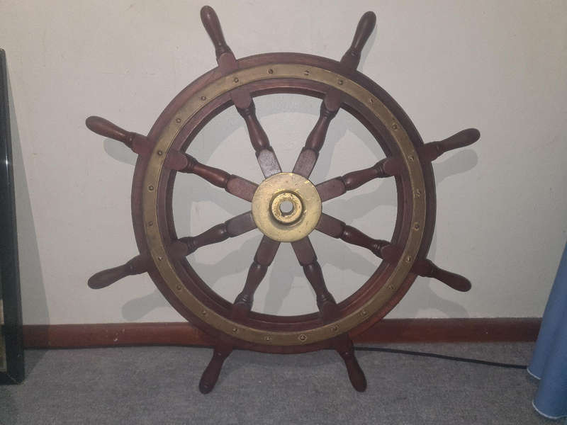 SHIPS WHEEL