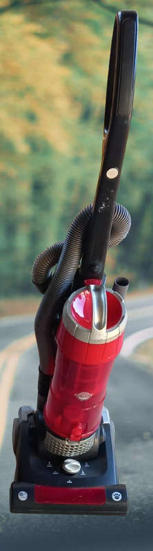 Genesis Upright pet hair Vacuum cleaner (used)