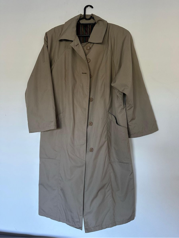 Vintage trench coat, large size