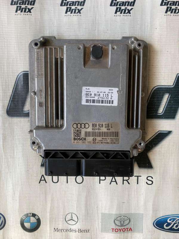 AUDI A4 B7 2.0T ECU COMPUTER BOX  0261S02222 8E0910115L MED9.1