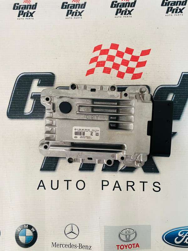 KIA CONTROL MODULE 0260003299 RC TSLRV20US1 95440-3BMC1 COMPUTER BOX