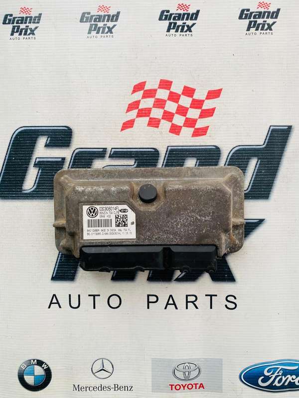 VW POLO VIVO ECU COMPUTER BOX 03C906014FL BENZIN 7GV CLPB