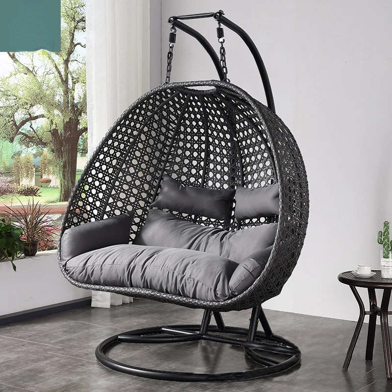Liviè Luxe Oval Swing Chair