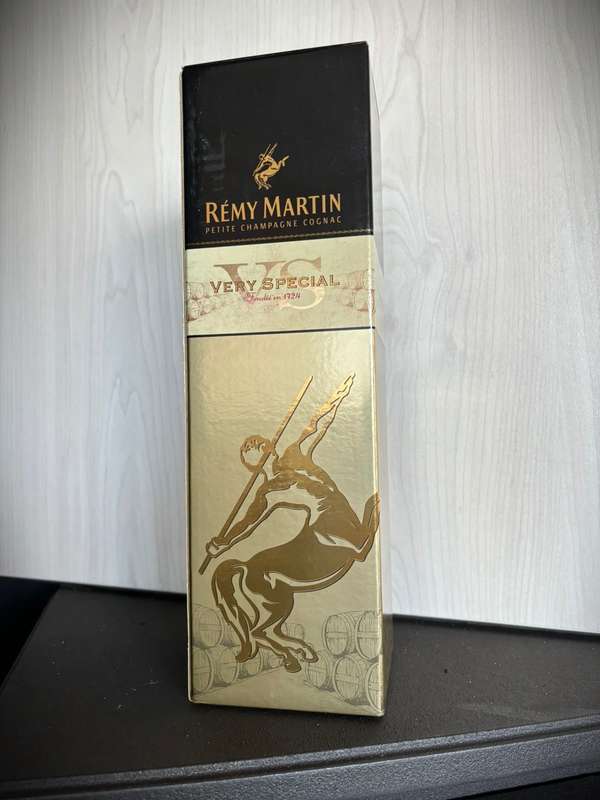 Remy Martin Petite Champagne Cognac