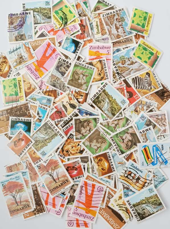 ZIMBABWE 100 PLUS STAMPS