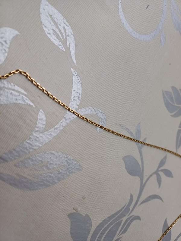 18ct chain