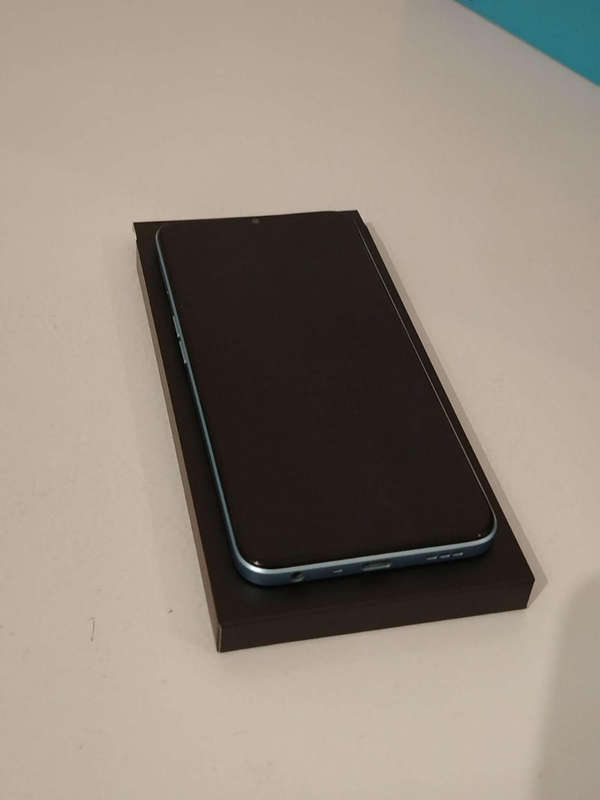 Oppo A78