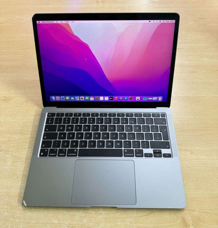 MacBook Air 13.3-inch M1 2020 8GB Ram 256GB Mac SSD