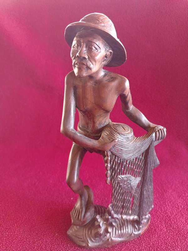 Wooden Balinese Fisherman Small