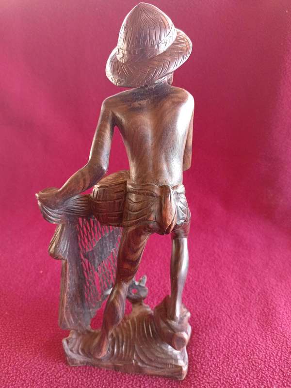 Wooden Balinese Fisherman Small