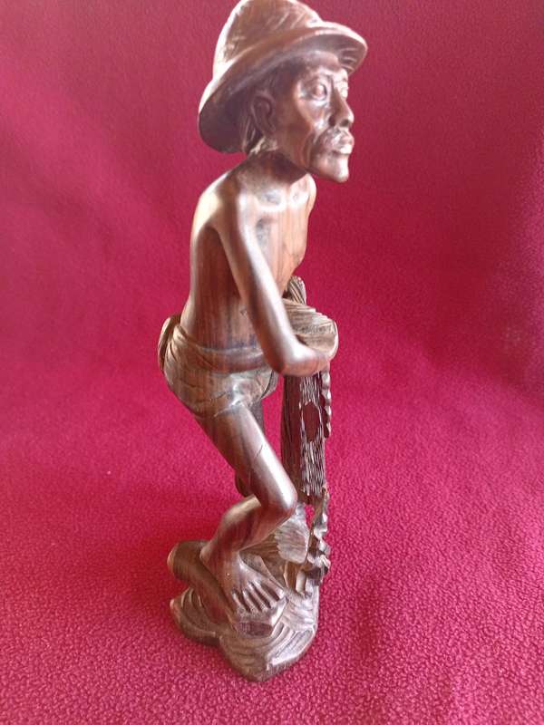 Wooden Balinese Fisherman Small