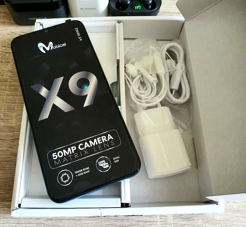 Brand NEW Mobicel X9 - 4GB/128GB +50MP Camera - R1590