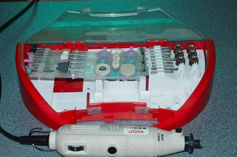 Rotary Tool & Accessory Set - Martlet MMJ130RT - No reserv