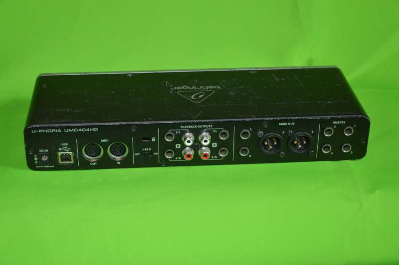 USB Audio Interface, 4-in 4-out : Behringer U-PHORIA UMC404HD