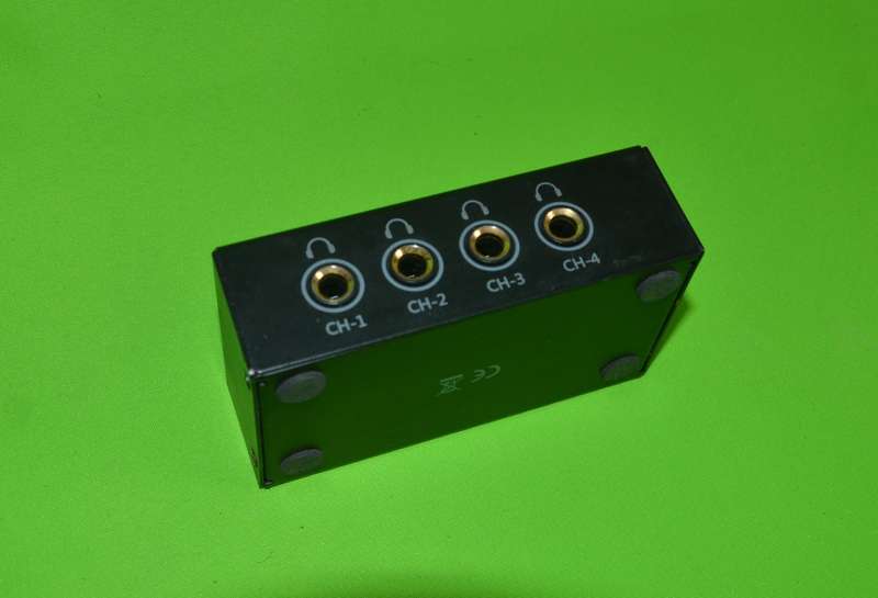Headphone amp, 4 way: DXN pro M-4