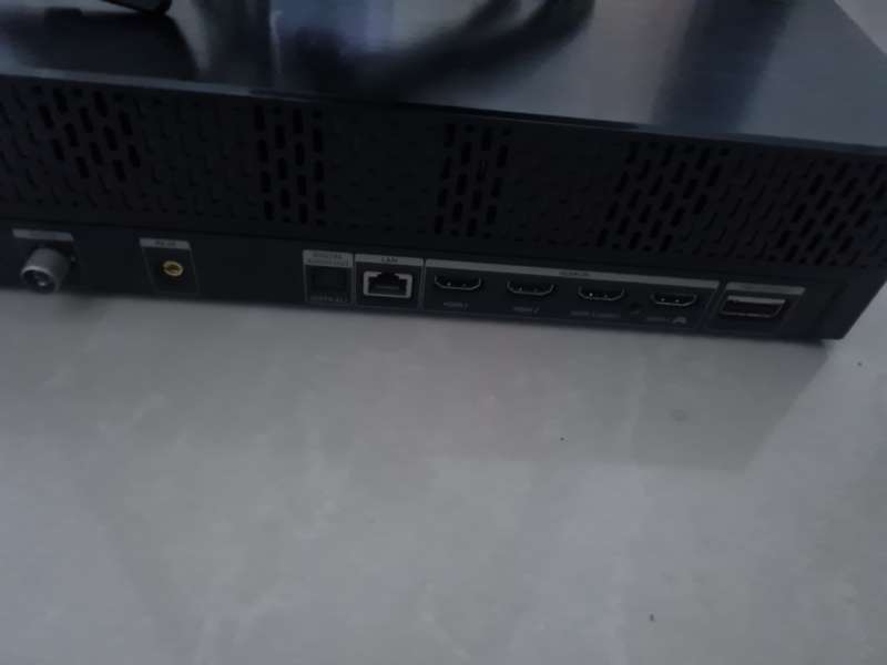 Samsung SOC1007T One Connect box