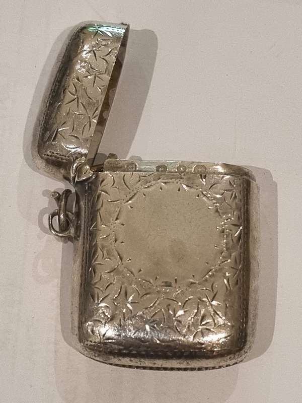 STERLING SILVER VESTA CASE
