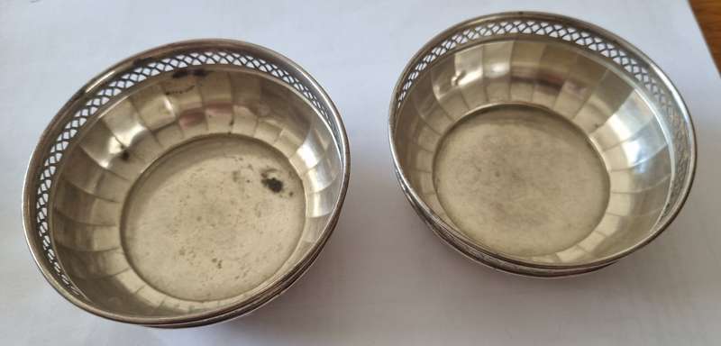 STERLING SILVER ANTIQUE BOWLS - SET OF 2
