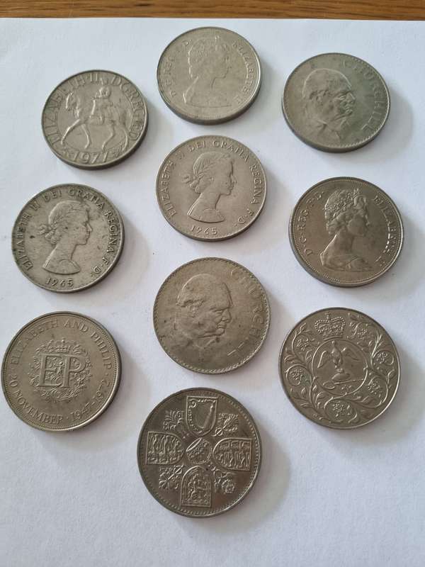 ASSORTED BRITISH CROWNS SET OF 10