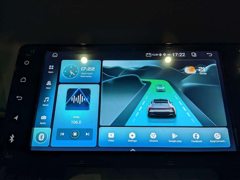 Toyota 7 inch 4GB 64GB QLED Universal Android Multimedia Navigation System