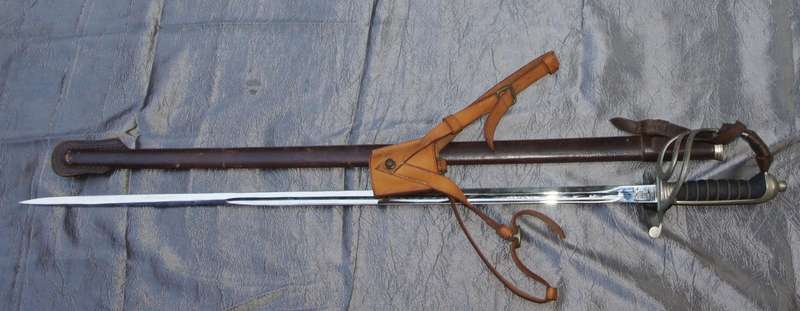 SAPS Officers Sword complete with Leather scabbard and attachment  in splendid condition