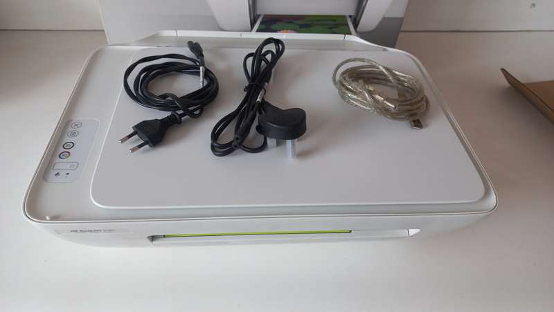 Canon Pixma MG22545S & HP DeskJet2130