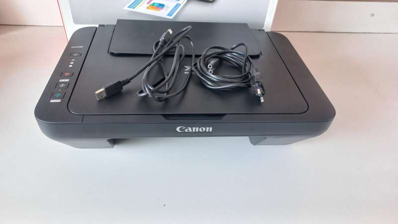 Canon Pixma MG22545S & HP DeskJet2130