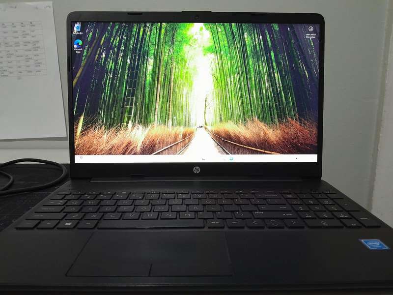 HP Laptop 15-dw1xxx