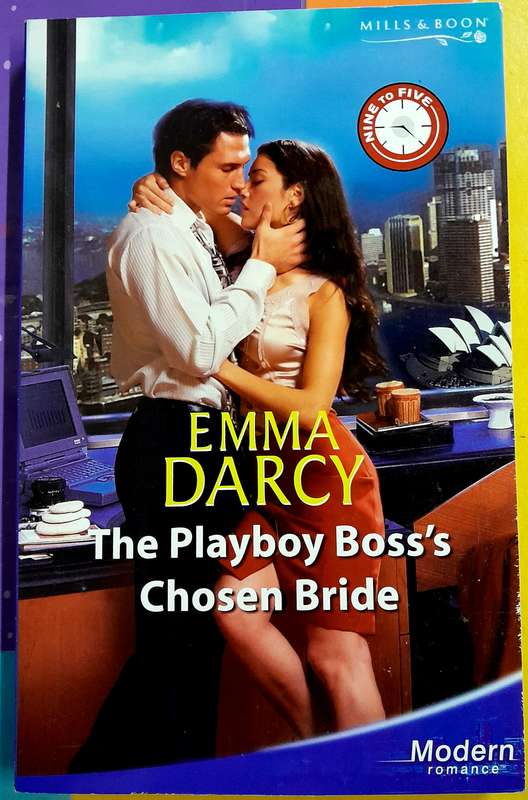 The Playboy Boss's Chosen Bride by Emma Darcy Mills and Boon Modern