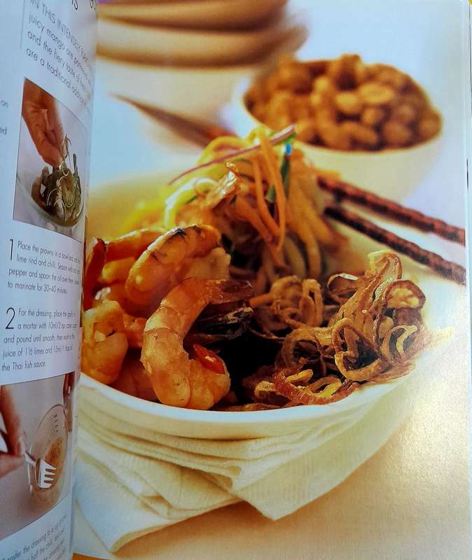 The Complete Low-Carb Cookbook by Elaine Gardner