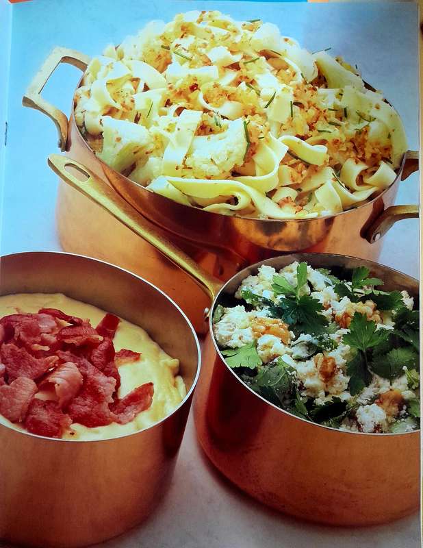 South Africa Quick n Easy New Ways with Pasta by Robyn Martin