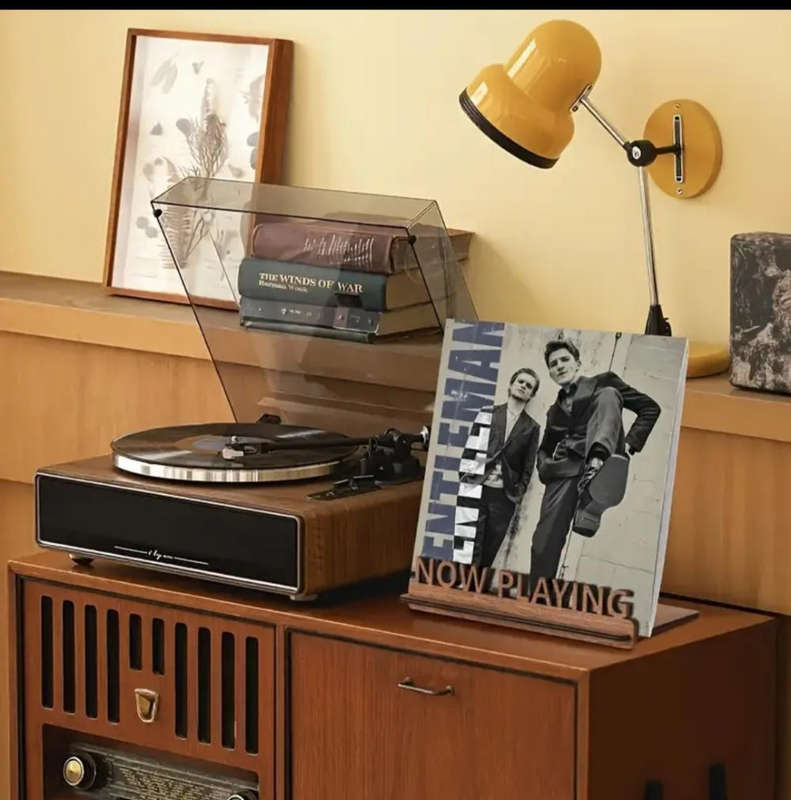 Record Stand - Now playing