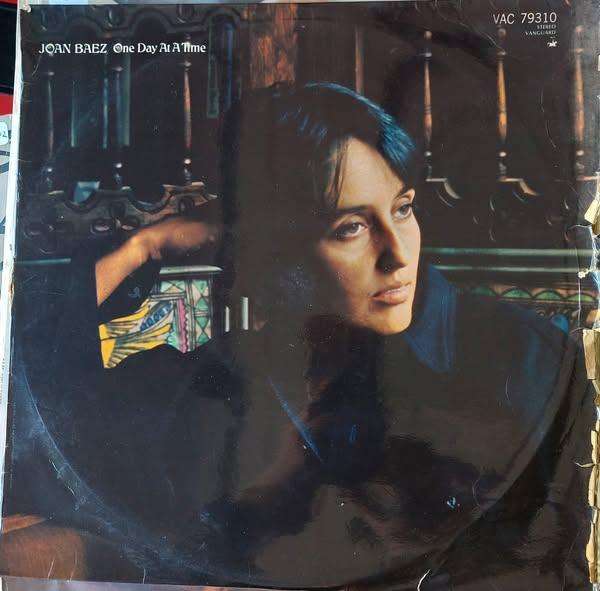 Joan Baez - One day at a time