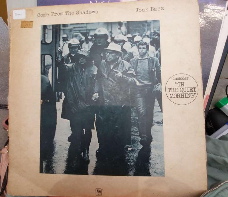Joan Baez - come from the shadow