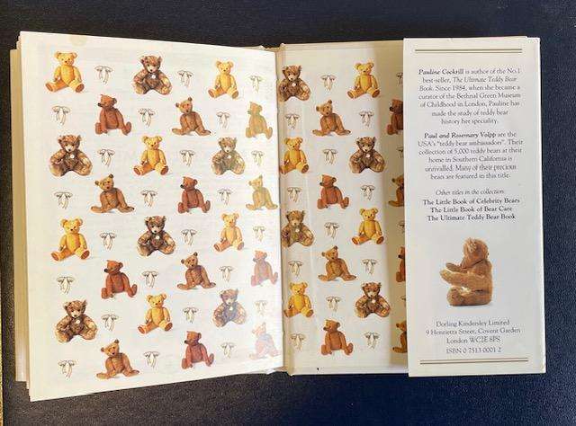 The Little Book Of Traditional Bears - Hardback with outer sleeve - Pauline Cockrill 1992