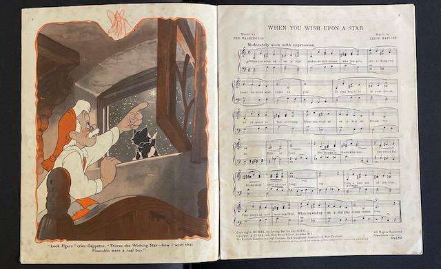 Pinocchio - Childrens Music Album. A complete arrangement of songs from the film. Walt Disney. 1940