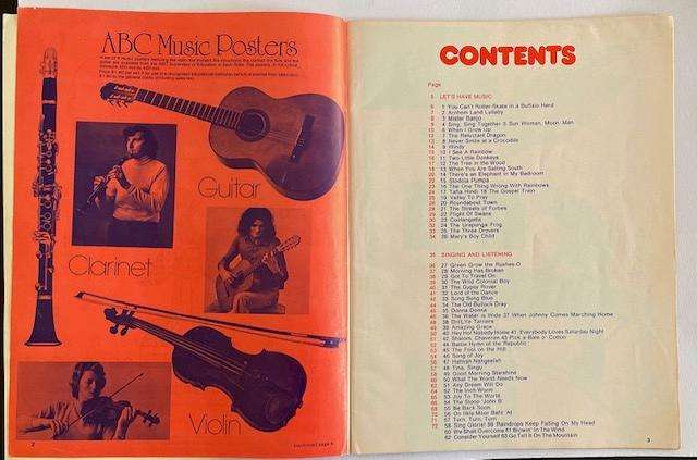 Everybody Sing! Australian Broadcasting Commission - lyrics and sheet music. 1976 Amazing book!