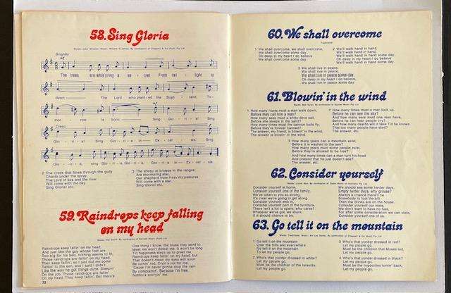 Everybody Sing! Australian Broadcasting Commission - lyrics and sheet music. 1976 Amazing book!